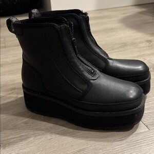 UGG CityFunc Boot